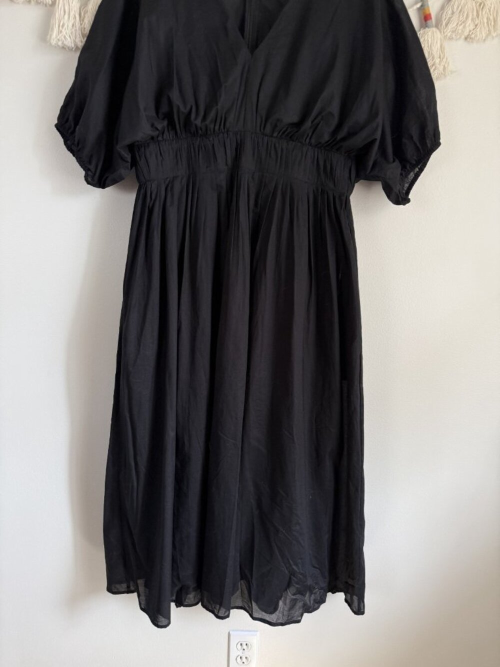 Banana Republic Volie Elbow Sleeve Gathered Midi Dress Black Beachy Whimsical M - Picture 4 of 11